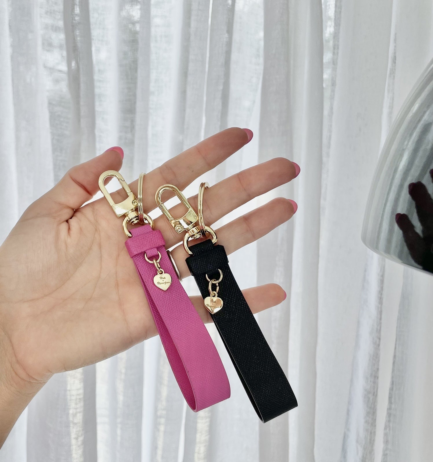 Miss Jean Keyring in Classic Black